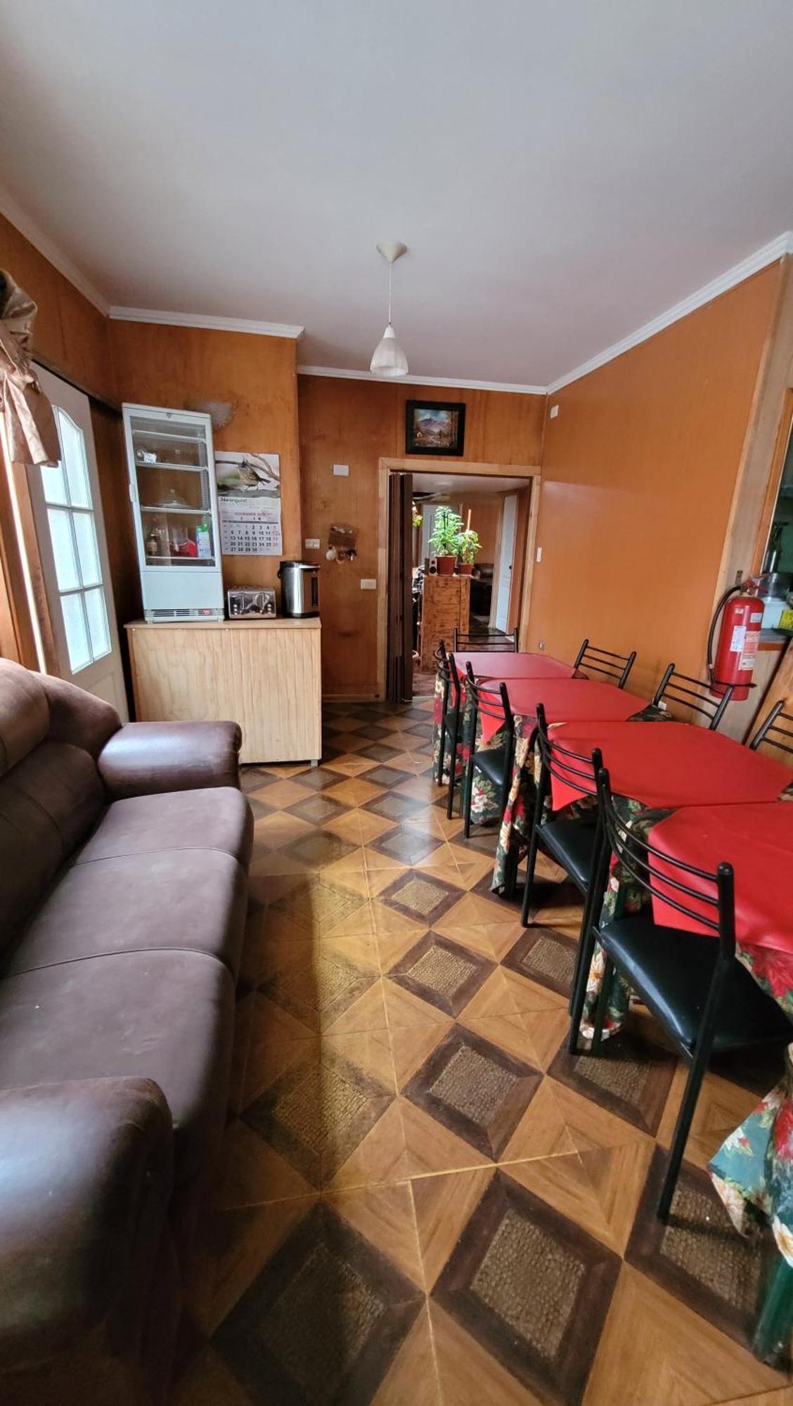 פורטו נטאלס Hostal Traveltour El Campesino מראה חיצוני תמונה